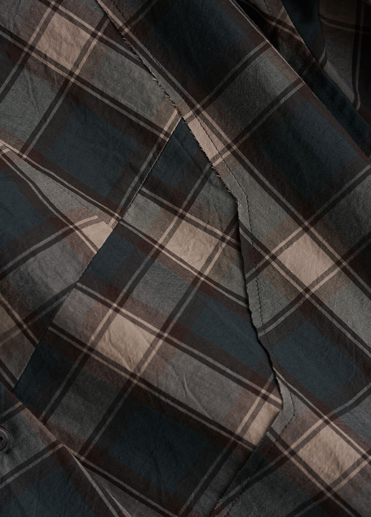 202405 A HOLE(DEEPGREEN)