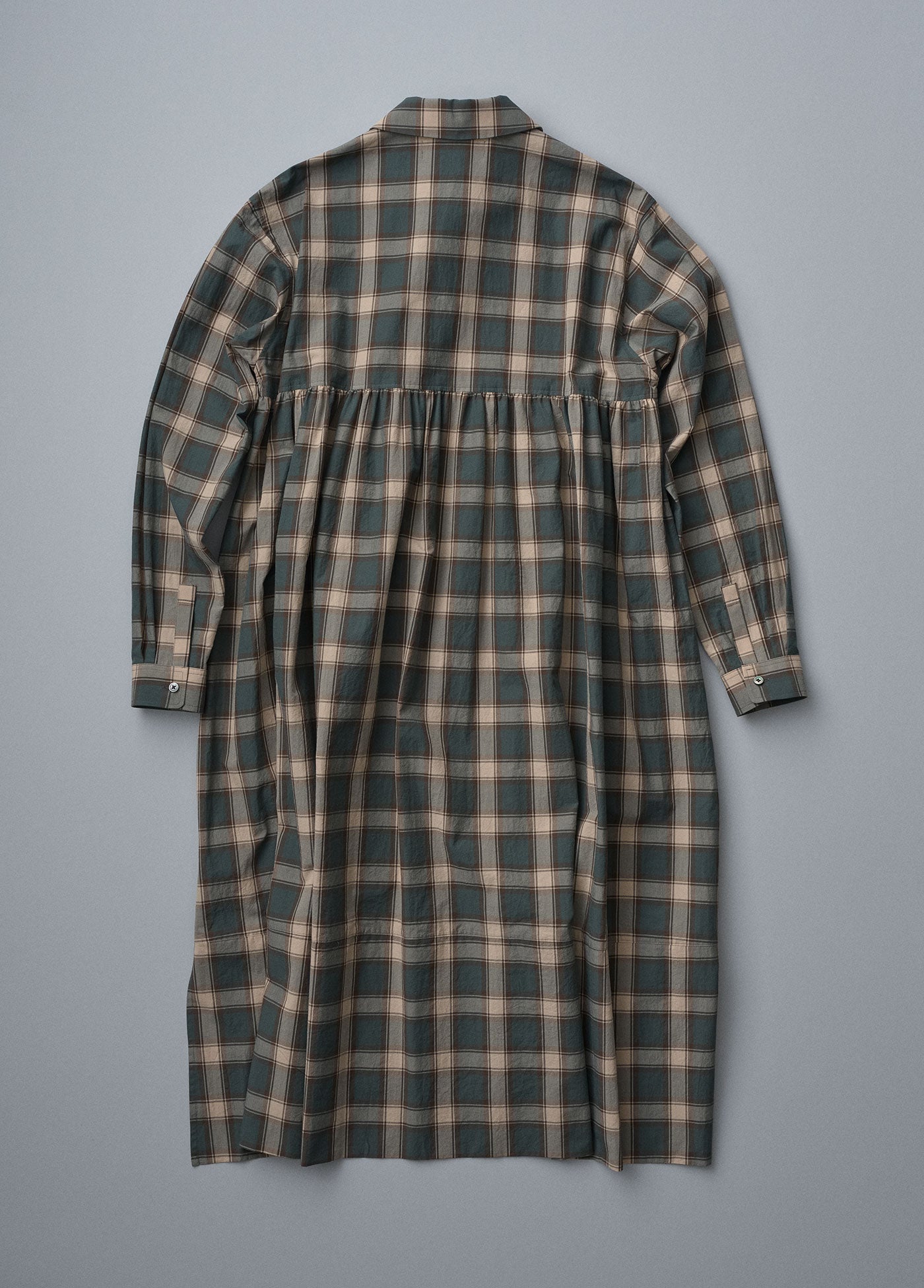 202405 A HOLE / ONEPIECE（DEEPGREEN）