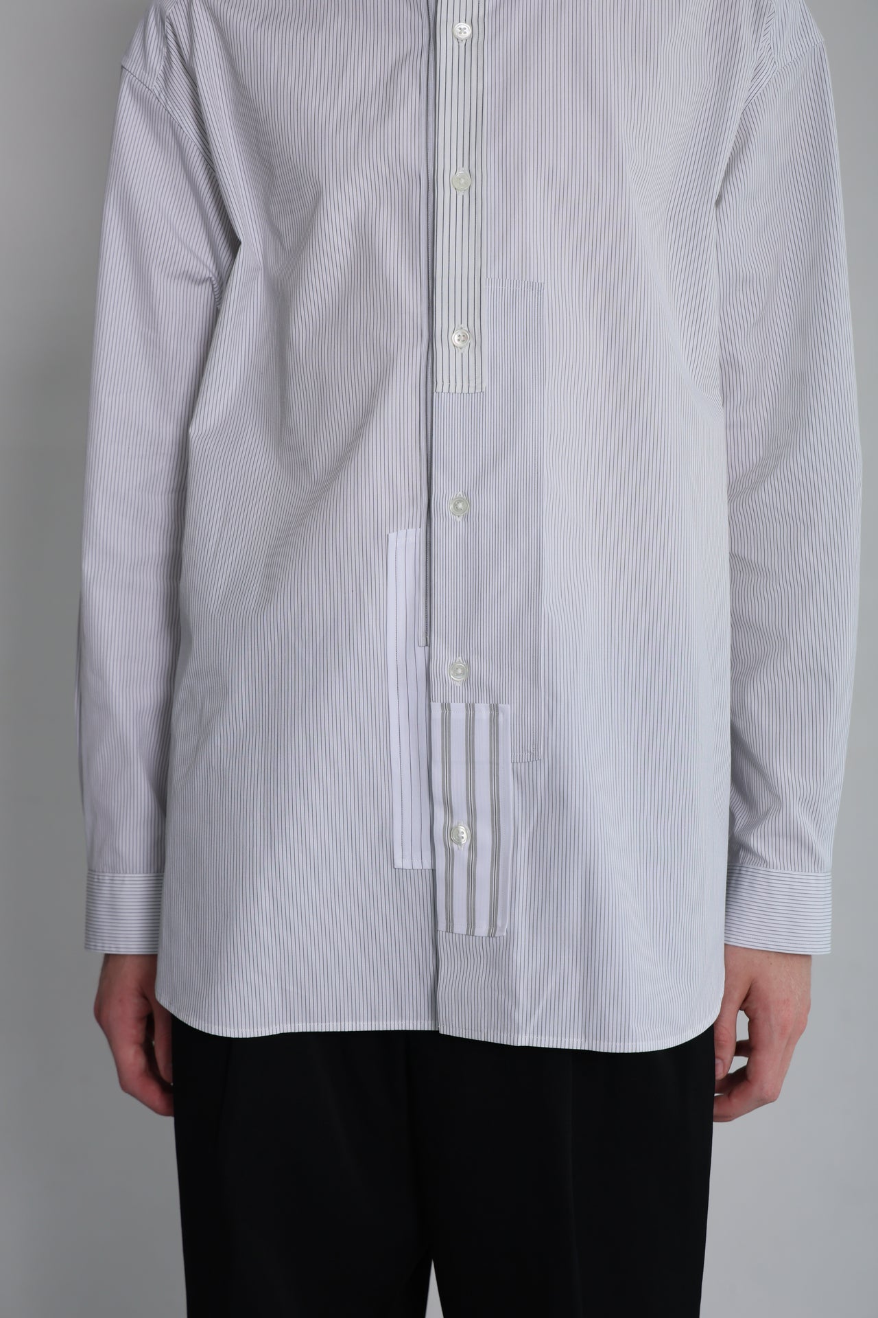 [27SS] No.111-B  WHITE