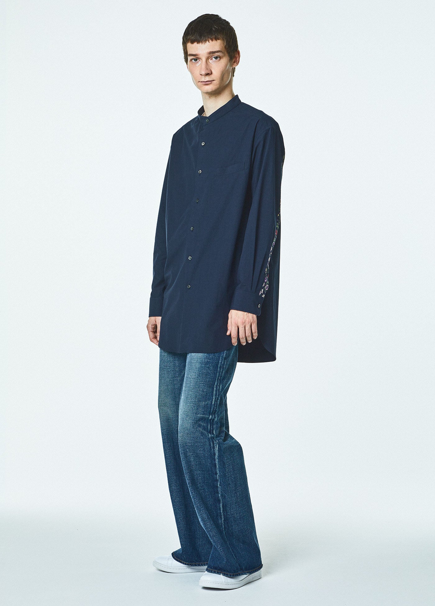 [Unisex] 202304_FLOLA SLEEVE(NAVY)