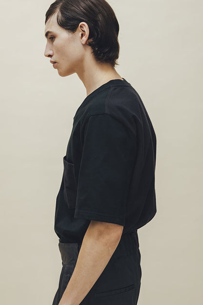 THE WHITE SHIRT
