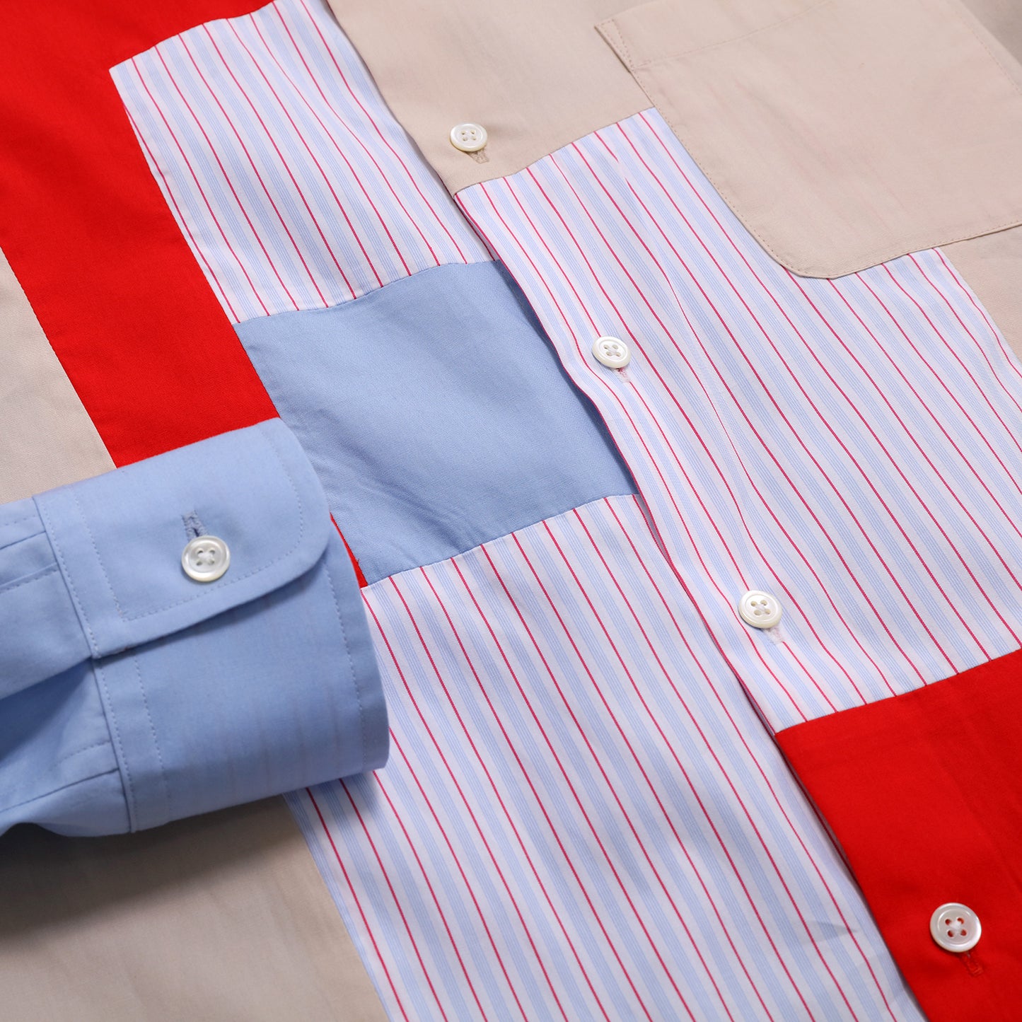 [UNISEX]202108 CIRCUS RED