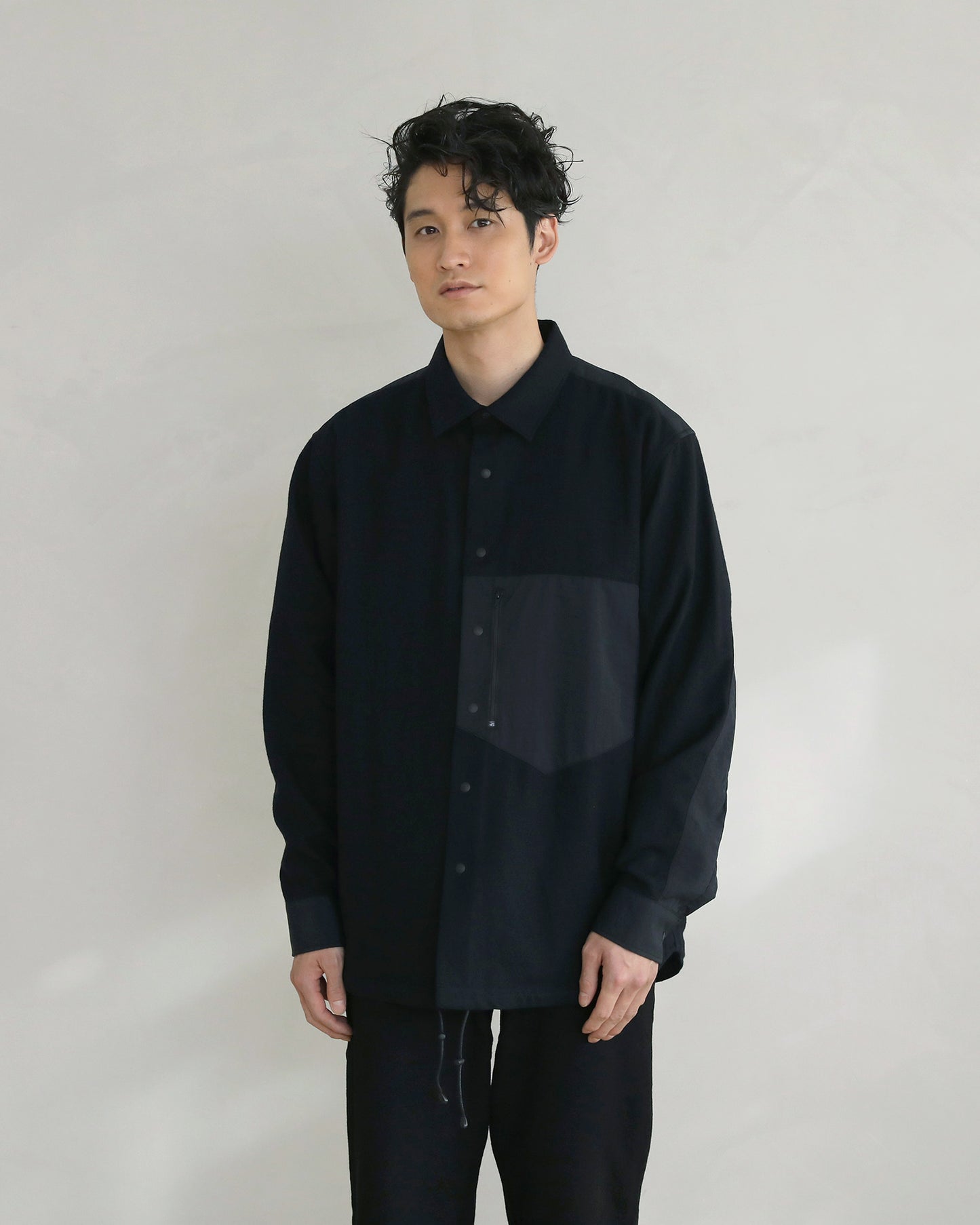 [UNISEX] 202201 BLACK×BLACK（ユニセックスシャツ）