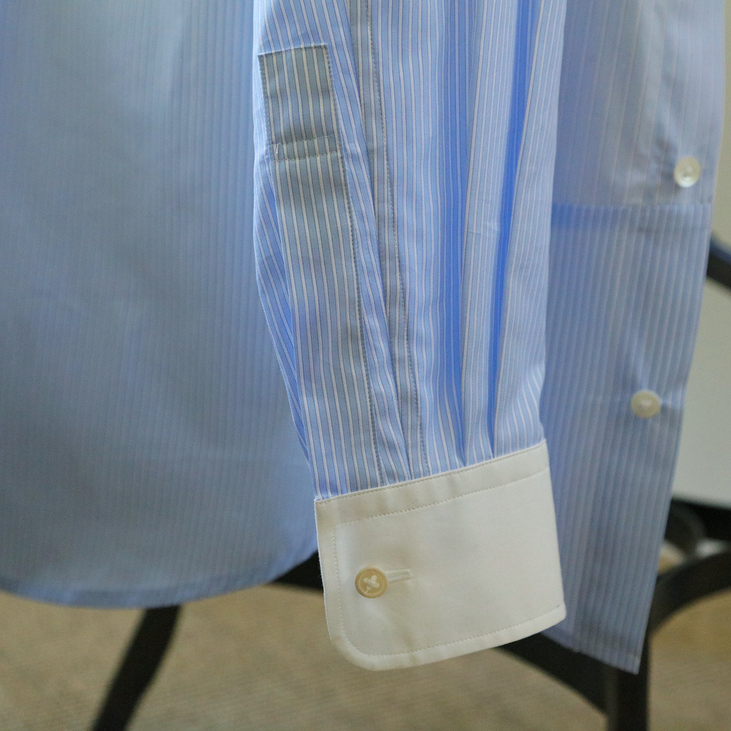 [UNISEX] 202203  WHITE SAXE